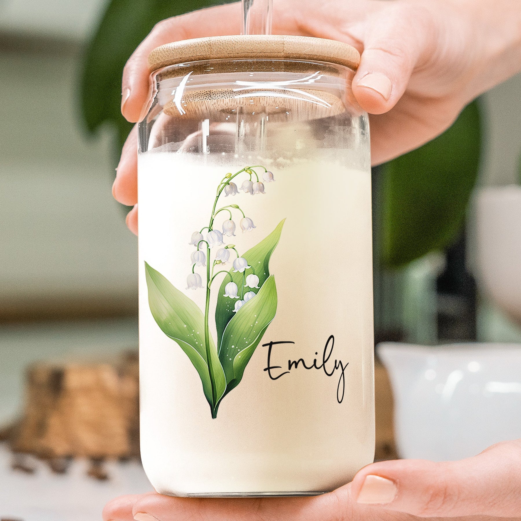 Custom Birth Flower Gift For Her, Wife, Daughter, Friends, Sisters - Personalized Clear Glass Cup