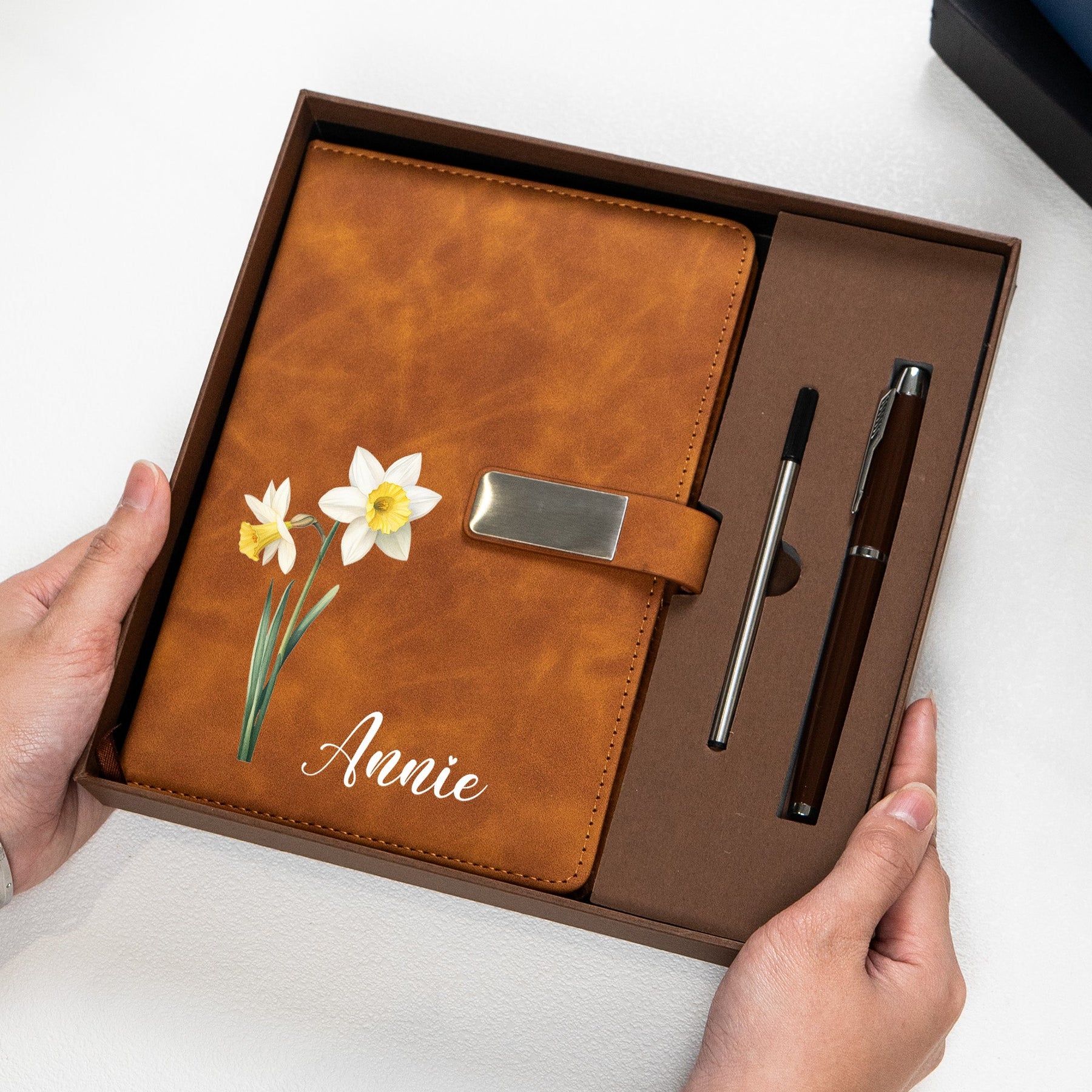 Custom Birth Flower & Name For Her, Sisters, Friends - Personalized Notebook Set