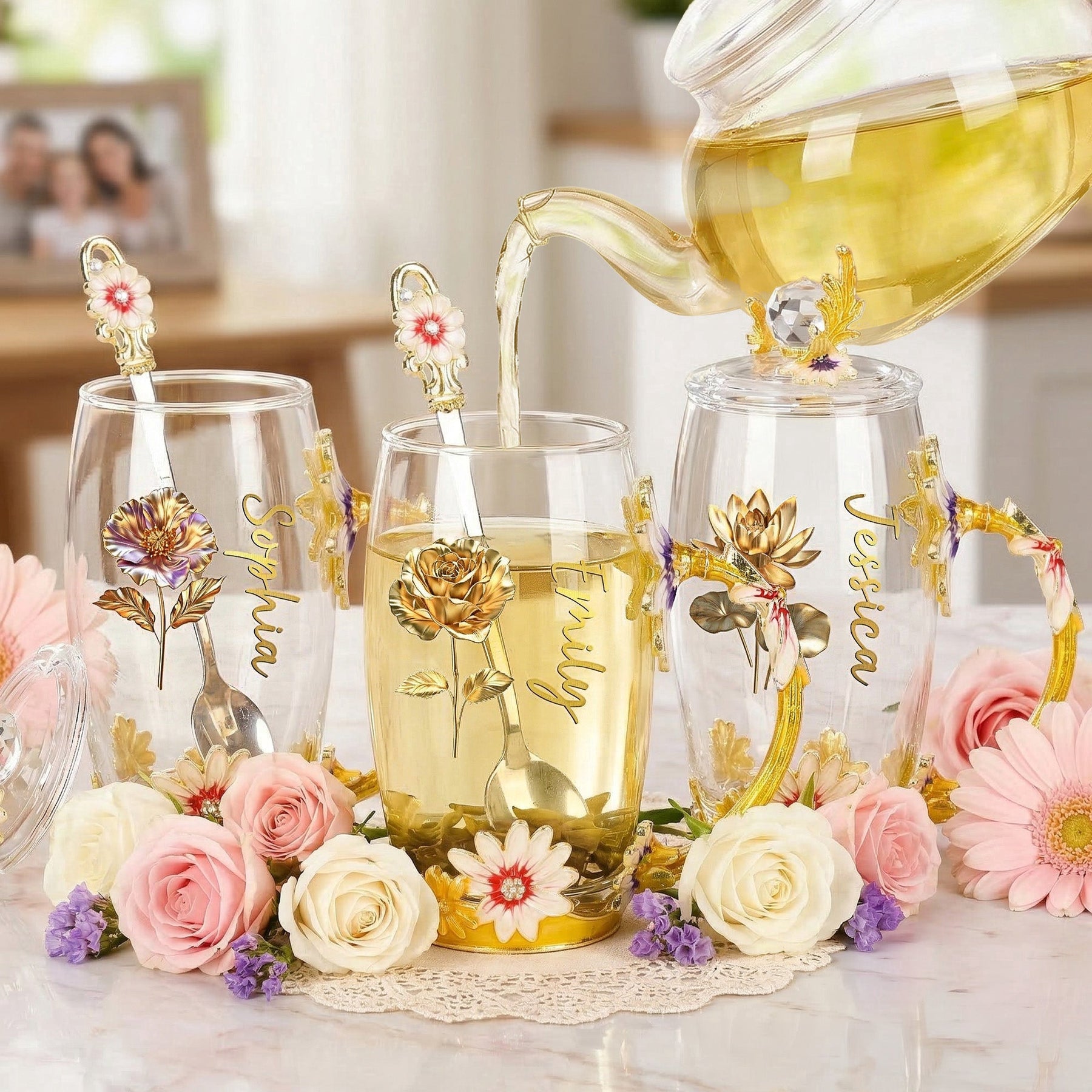 Custom Birth Flower - Gifts For Her, Daughters, Moms, Besties - Personalized Glass Cup