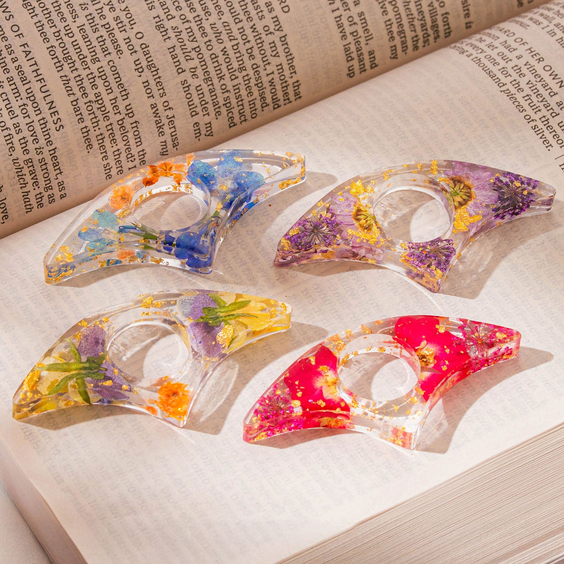 Head In The Clouds, Nose In A Book - Personalized Resin Book Page Holder
