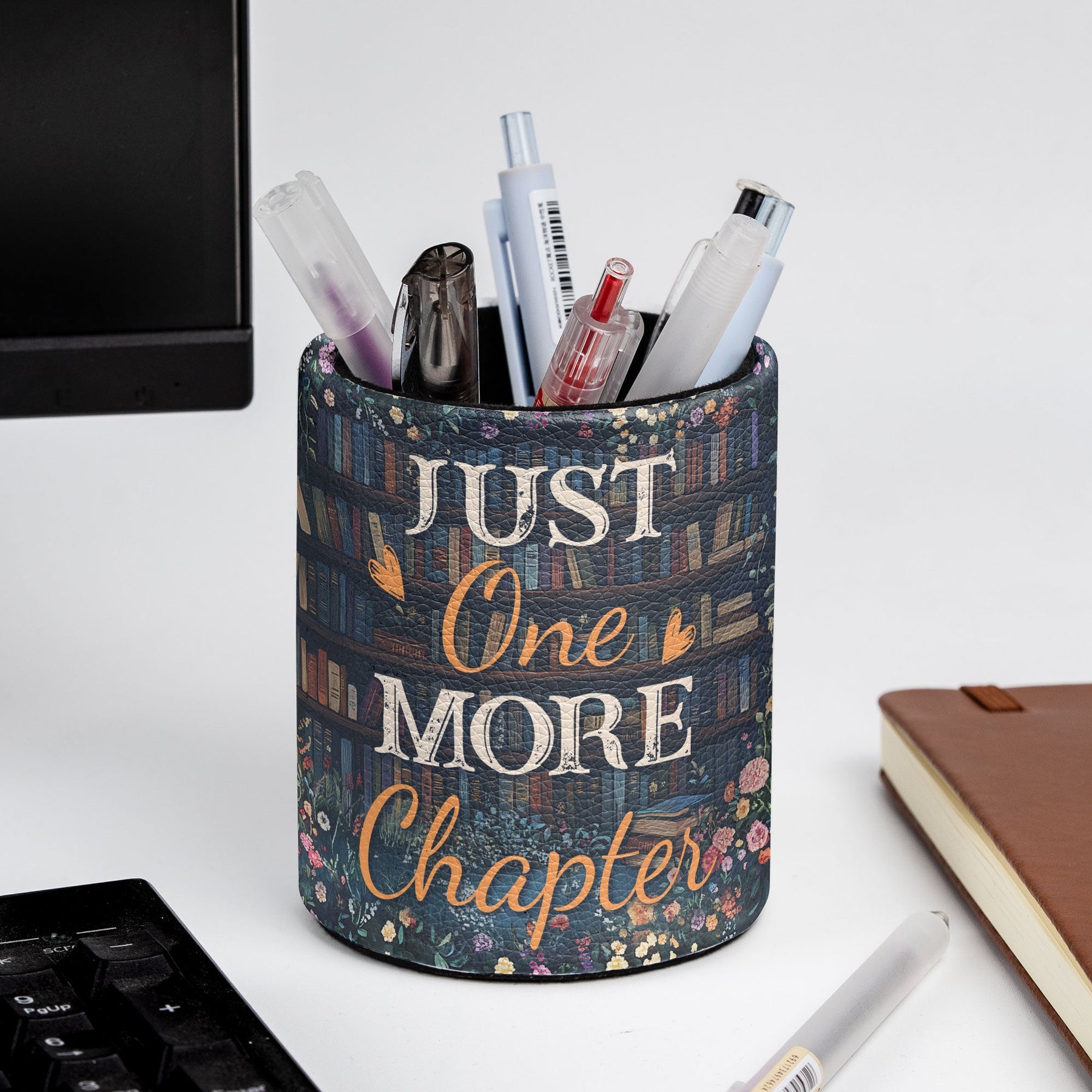 Just One More Chapter - Personalized Pen Holder