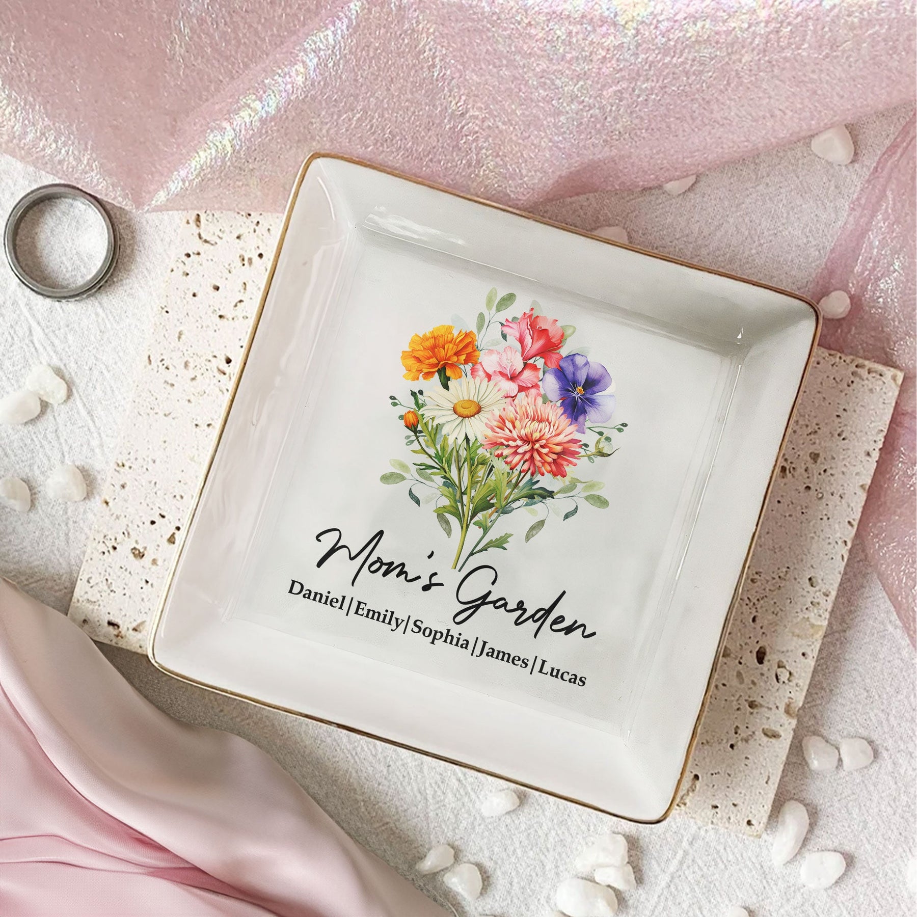 Mom's Garden Custom Kids' Birth Flowers - Mother's Day Gift For Mom, Mum, Grandma - Personalized Jewelry Dish