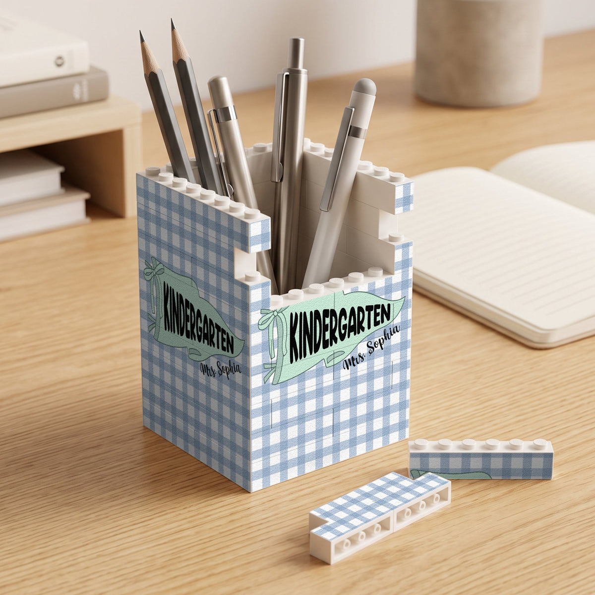 Pennant Design Teacher Back To School Gift - Personalized Pen Holder