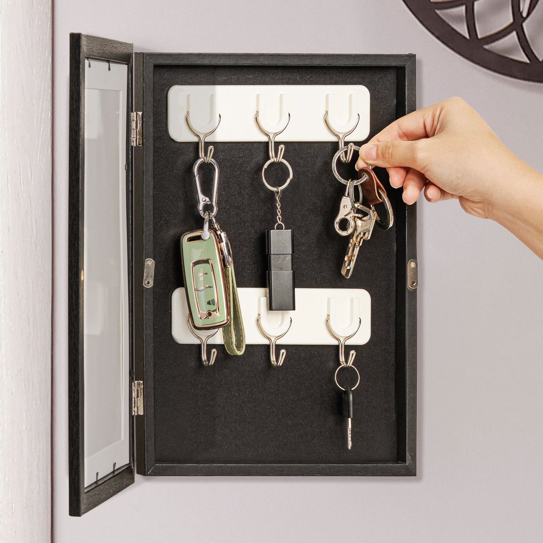 Caricature Wall Art For Funny Couples From Photo - Personalized Hidden Key Holder Photo Frame