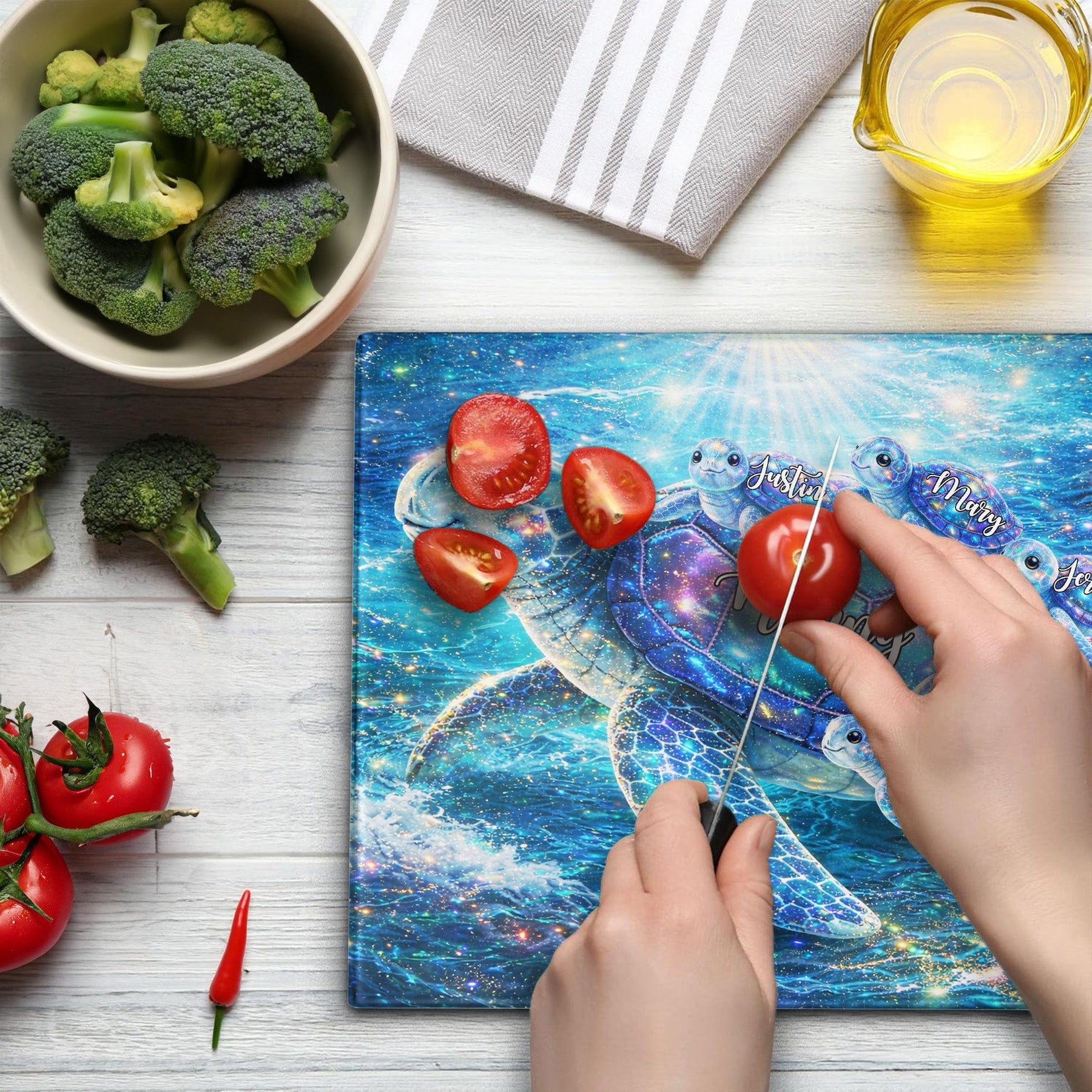 Grandma Turtle Gifts For Mom, Nana, Gigi - With Kids' Names - Personalized Cutting Board