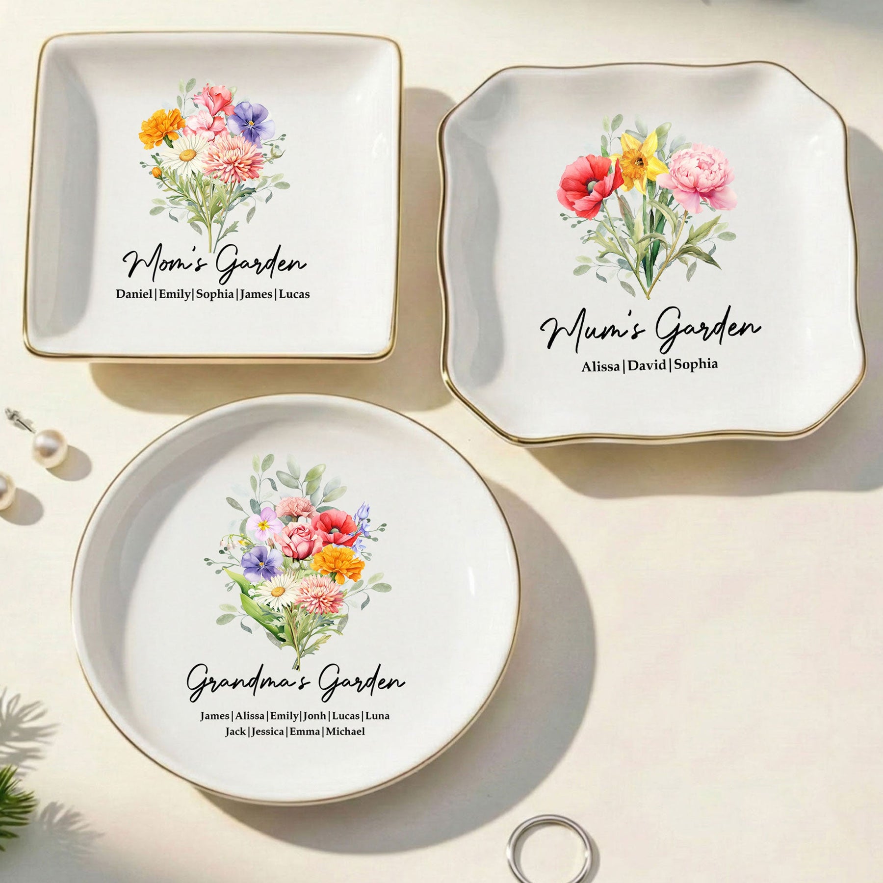 Mom's Garden Custom Kids' Birth Flowers - Mother's Day Gift For Mom, Mum, Grandma - Personalized Jewelry Dish