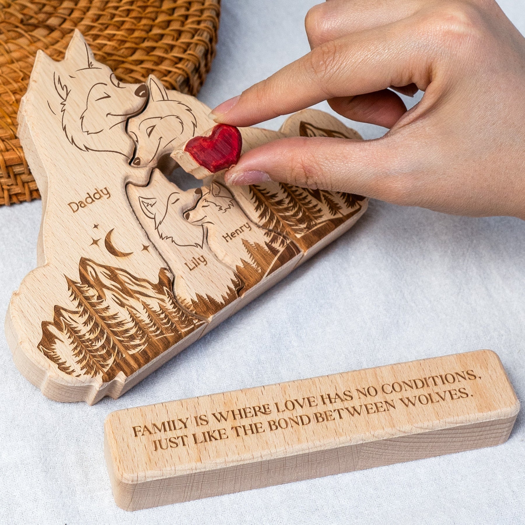 Wooden Wolf Family With Names - Personalized Wooden Wolf Family Puzzle